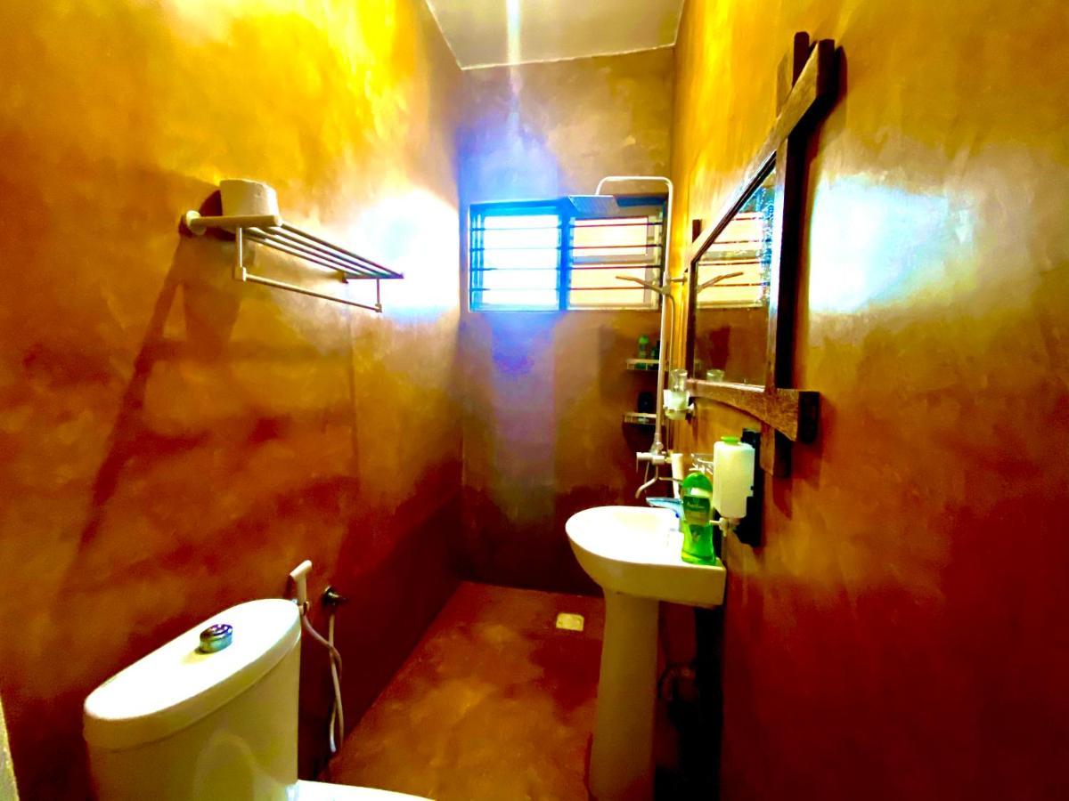 Vick Boutique Hotel With New Power Backup Нунгві Екстер'єр фото
