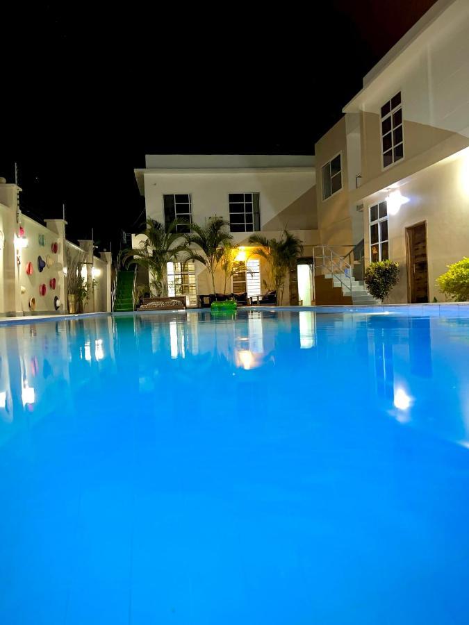 Vick Boutique Hotel With New Power Backup Нунгві Екстер'єр фото