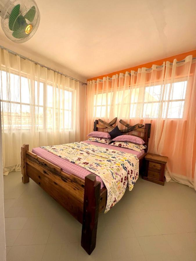 Vick Boutique Hotel With New Power Backup Нунгві Екстер'єр фото