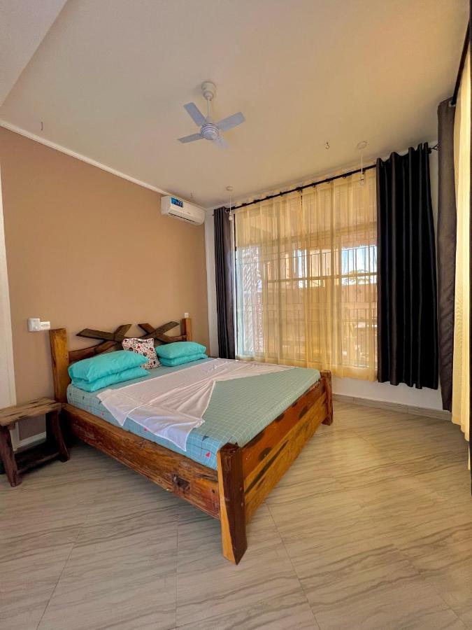 Vick Boutique Hotel With New Power Backup Нунгві Екстер'єр фото
